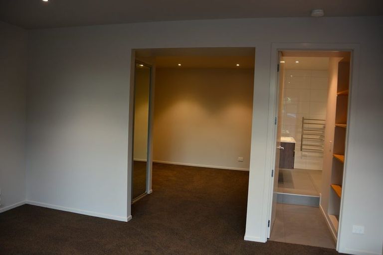 Photo of property in 1/220 Huatoki Street, Upper Vogeltown, New Plymouth, 4310