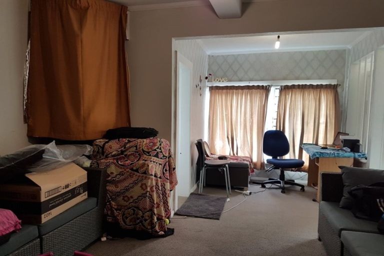 Photo of property in 30 Stoke Street, Newtown, Wellington, 6021