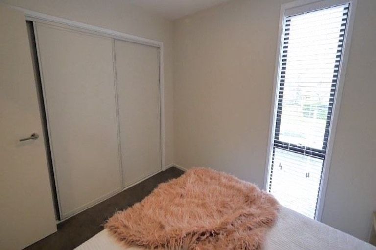 Photo of property in 1/21 Hills Road, Edgeware, Christchurch, 8013