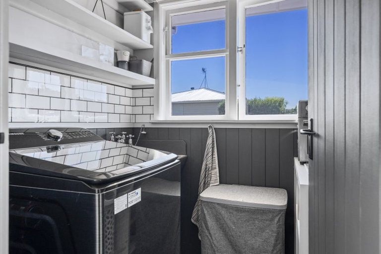 Photo of property in 130 Guppy Road, Taradale, Napier, 4112