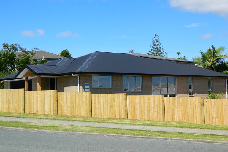 Photo of property in 7 Aranga Road, Kerikeri, 0230