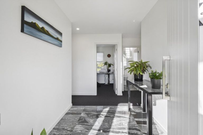 Photo of property in 172 Hendersons Line, Kelvin Grove, Palmerston North, 4470