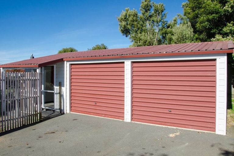 Photo of property in 111 Ashmore Street, Halfway Bush, Dunedin, 9010