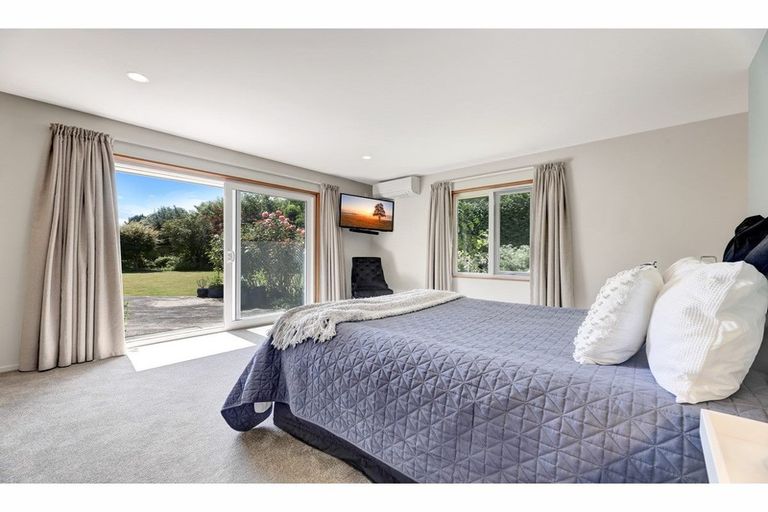 Photo of property in 30 Taranaki Drive, Woodend, 7610