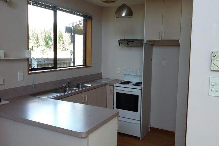 Photo of property in 2/218 Pine Avenue, South New Brighton, Christchurch, 8062