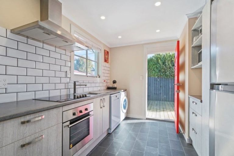 Photo of property in 4 Galway Avenue, Bryndwr, Christchurch, 8052