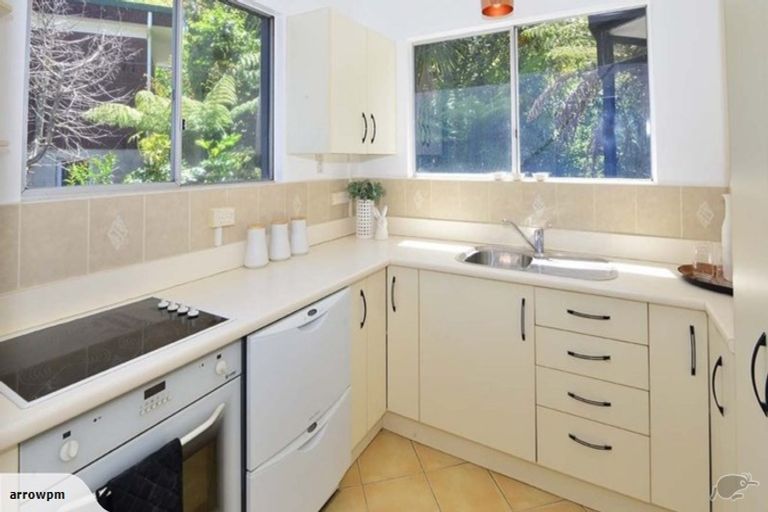 Photo of property in 1/18 Marina Road, Torbay, Auckland, 0630