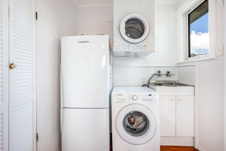 Photo of property in 50 Dimock Street, Titahi Bay, Porirua, 5022