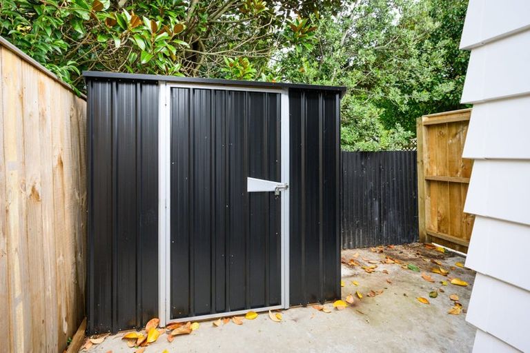 Photo of property in 12a Norwich Place, Awapuni, Palmerston North, 4412