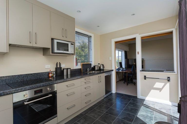 Photo of property in 35 Beta Street, Belleknowes, Dunedin, 9011
