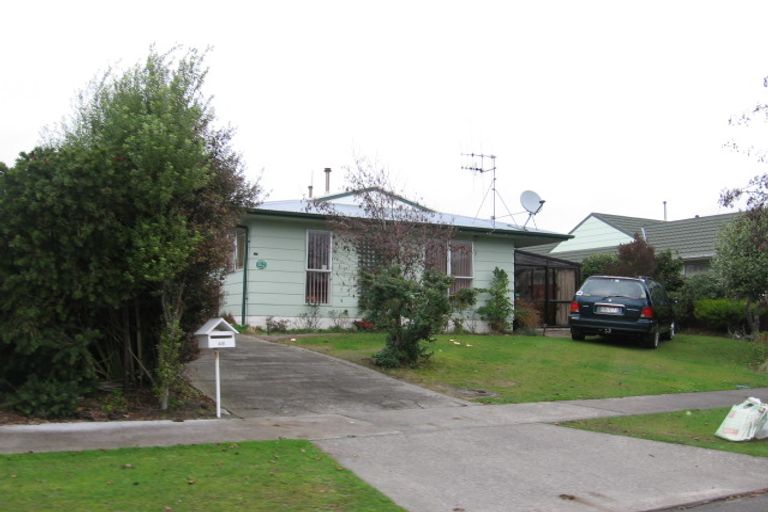 Photo of property in 48 Hillcrest Drive, Kelvin Grove, Palmerston North, 4414