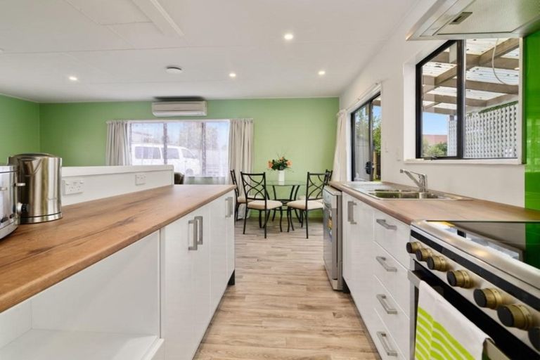 Photo of property in 11 Ruby Place, Pukehangi, Rotorua, 3015