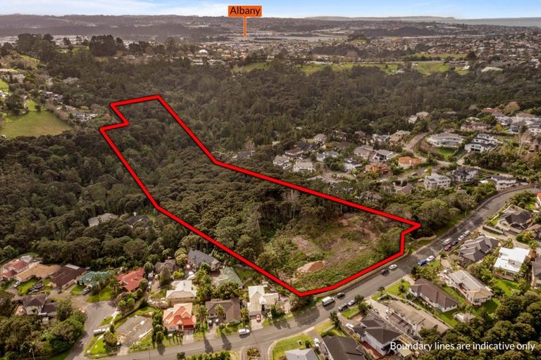 Photo of property in 83 Glendhu Road, Bayview, Auckland, 0629