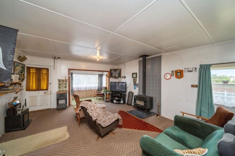 Photo of property in 425 Waihi Road, Normanby, Hawera, 4614