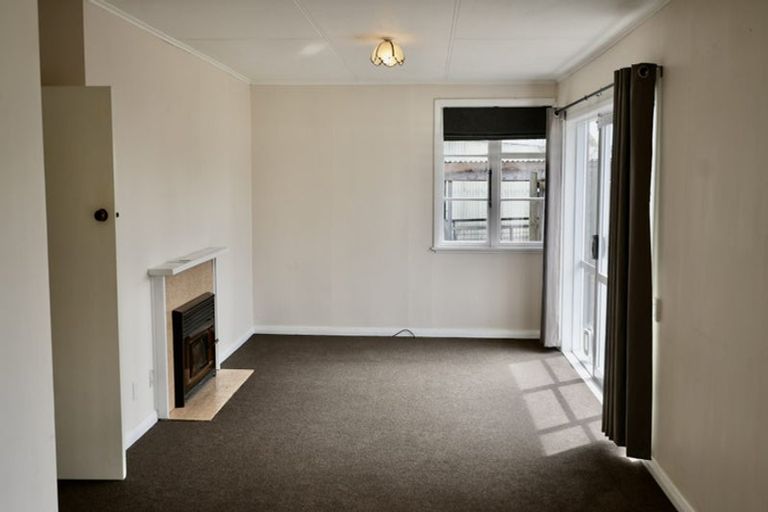 Photo of property in 25 Manchester Street, Takaro, Palmerston North, 4412