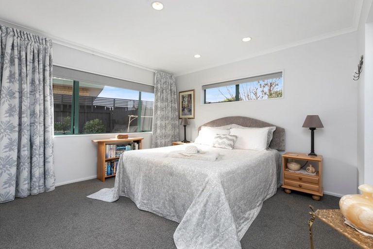 Photo of property in 39 Rosberg Place, Mount Maunganui, 3116