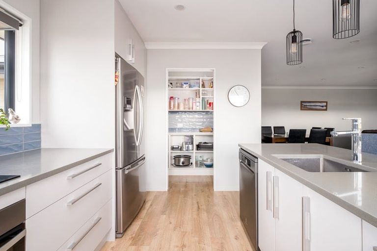 Photo of property in 23 Wakeman Way, Kaiapoi, 7630