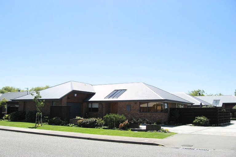 Photo of property in 32a Isaac Wilson Road, Kaiapoi, 7630