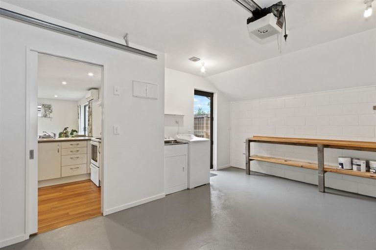 Photo of property in 8 Cris Lodge Courts, Hornby, Christchurch, 8042