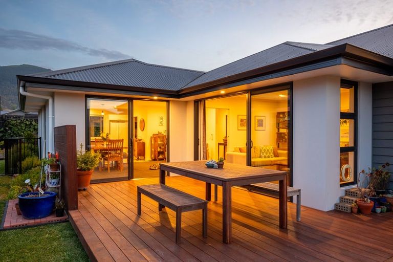 Photo of property in 9 Piwakawaka Drive, Stoke, Nelson, 7011