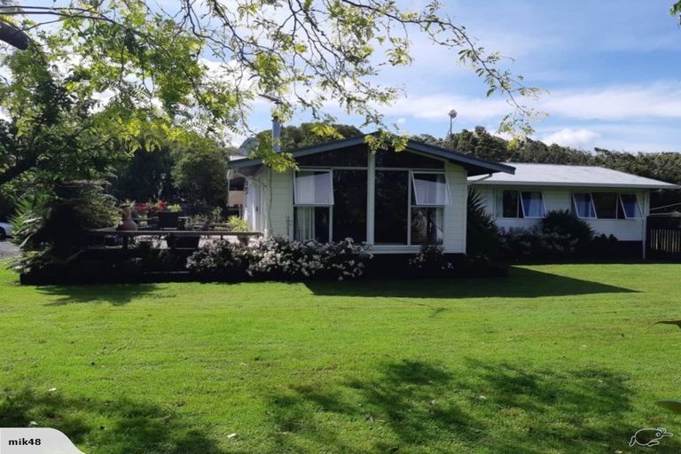 Photo of property in 12 Goodwin Road, Aka Aka, Waiuku, 2682