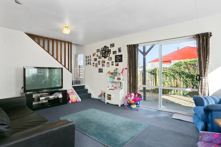 Photo of property in 139 Burns Street, Leamington, Cambridge, 3432