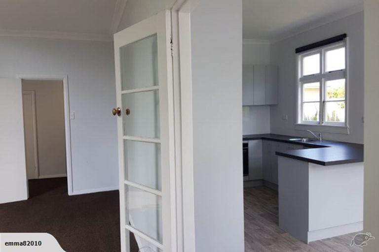 Photo of property in 24 Rewa Street, Takaro, Palmerston North, 4412