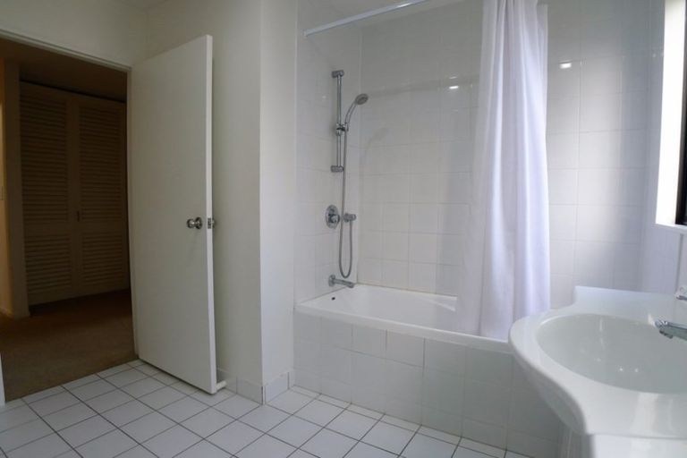 Photo of property in 60 Jutland Road, Hauraki, Auckland, 0622