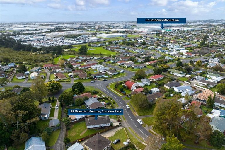 Photo of property in 58 Moncrieff Avenue, Clendon Park, Auckland, 2103