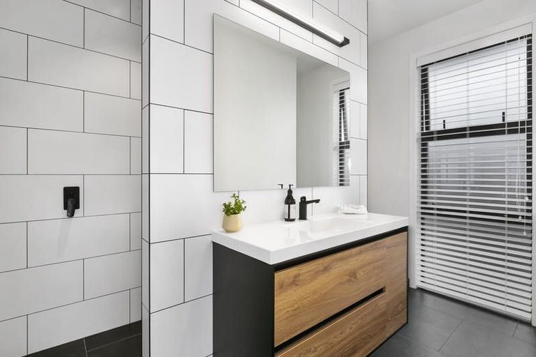 Photo of property in 3 Mellay Mews, Mosgiel, 9024