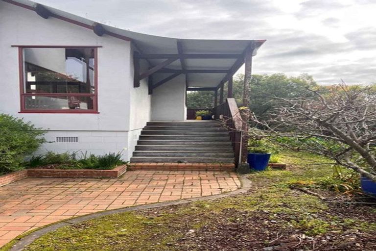 Photo of property in 81 Silverton Road, Poraiti, Napier, 4182