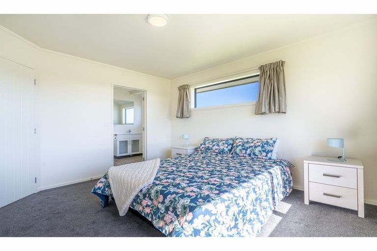 Photo of property in 2 Half Time Close, Omakau, 9376