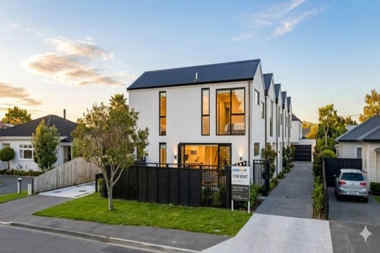 Photo of property in 5/11 Hinemoa Street, Spreydon, Christchurch, 8024