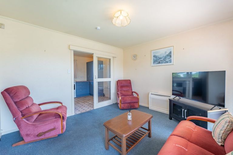Photo of property in 1-11/94 Avenue Road, West End, Timaru, 7910