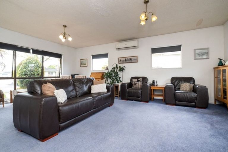 Photo of property in 8 Mckeefry Avenue, Greenmeadows, Napier, 4112