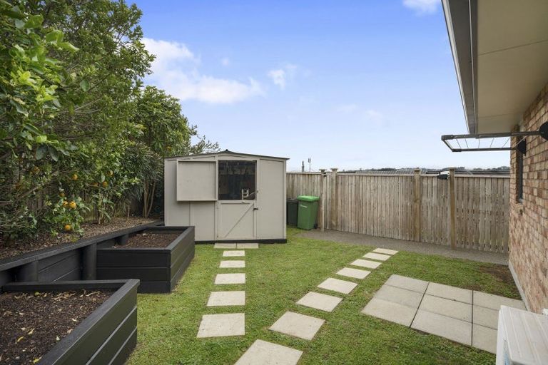 Photo of property in 9 Ellivani Rise, Pukekohe, 2120