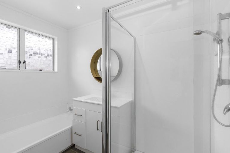 Photo of property in 3/6 Awamutu Grove, Waiwhetu, Lower Hutt, 5010