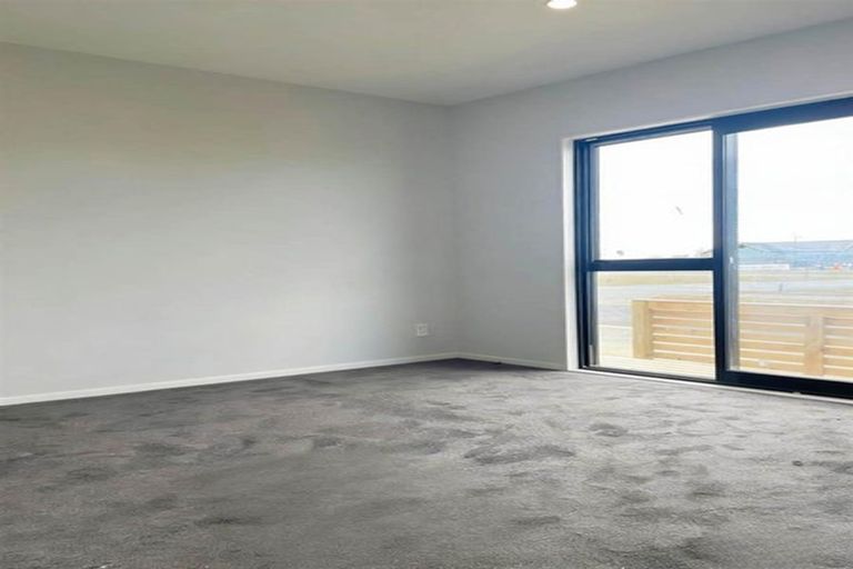 Photo of property in 24 Kiritau Road, Karaka, 2578