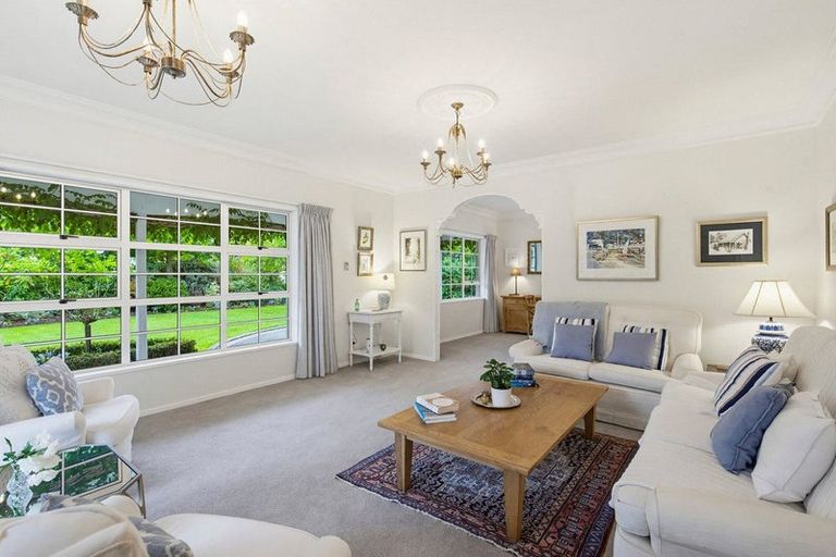 Photo of property in 5 Patterson Grove, Waikanae, 5036