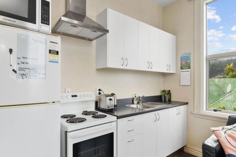 Photo of property in 142 Saint David Street, North Dunedin, Dunedin, 9016