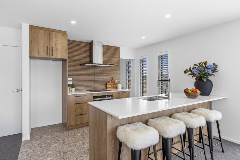 Photo of property in 15 Gisele Crescent, Halswell, Christchurch, 8025