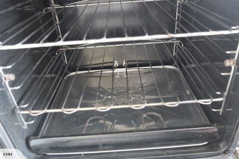 Photo of property in 2/605 Barbadoes Street, Edgeware, Christchurch, 8013