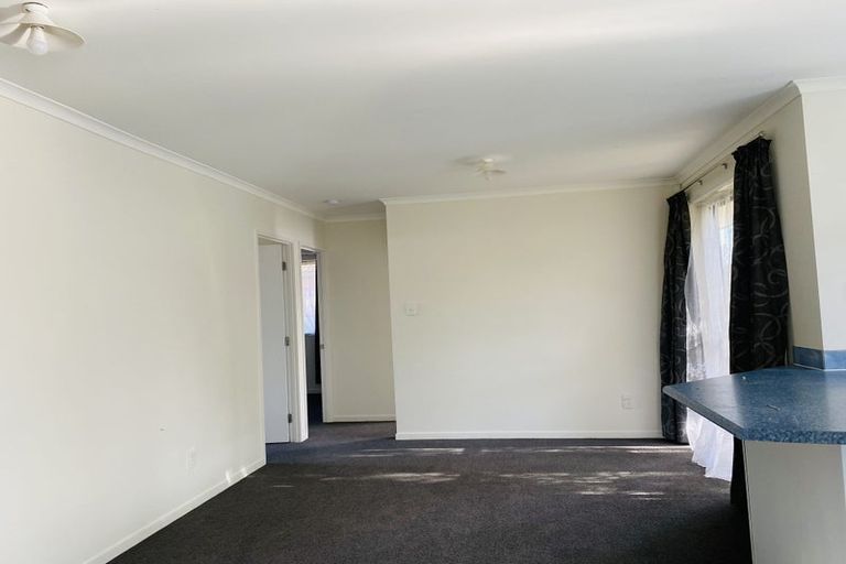 Photo of property in 1 Ranch Place, Pukekohe, 2120