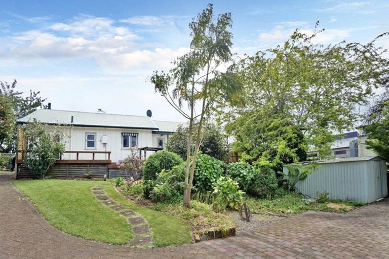 Photo of property in 6 Beatty Avenue, Te Puke, 3119