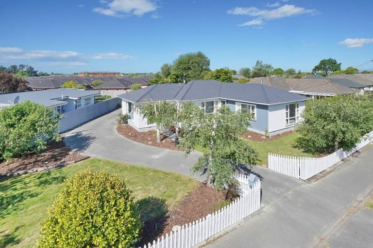 Photo of property in 82 Philpotts Road, Mairehau, Christchurch, 8052