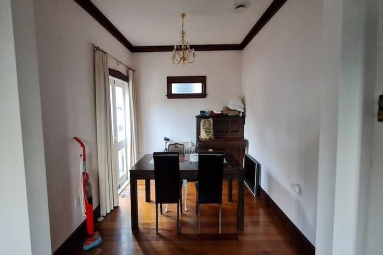 Photo of property in 5 Lewisville Terrace, Thorndon, Wellington, 6011