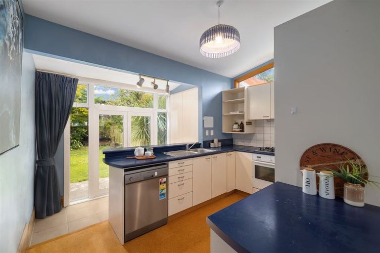 Photo of property in 35 Dunn Street, Somerfield, Christchurch, 8024