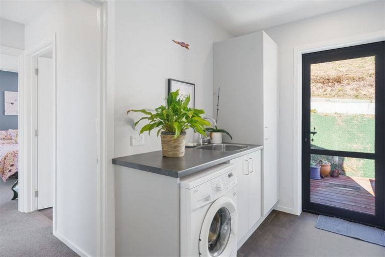 Photo of property in 25g Walkers Road, Lyttelton, 8082