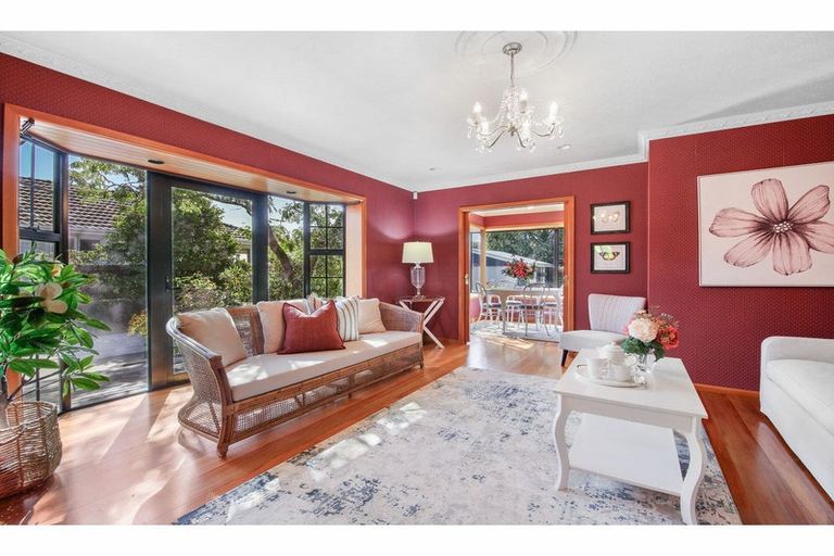 Photo of property in 84 Maidstone Road, Ilam, Christchurch, 8041