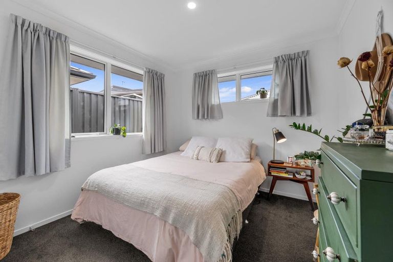 Photo of property in 27 Raynor Crescent, Pyes Pa, Tauranga, 3112